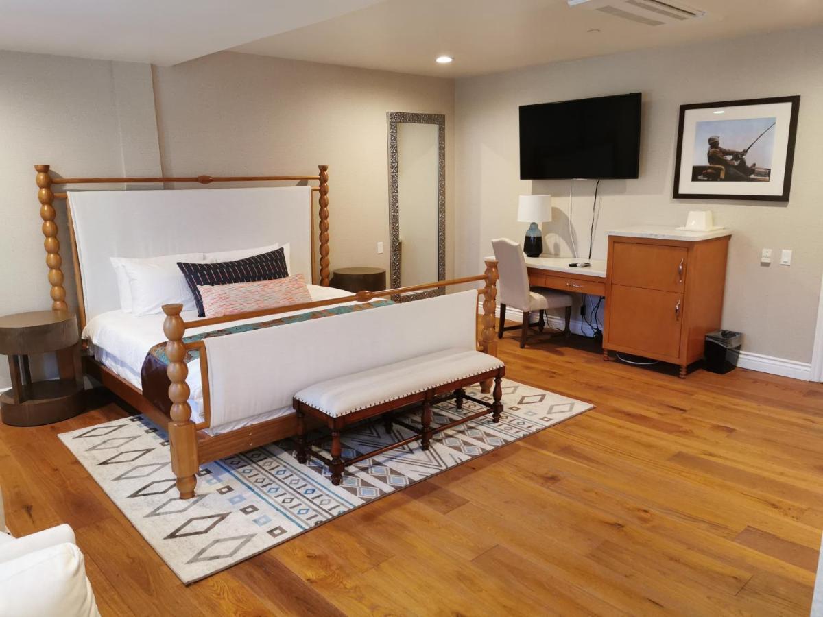 Zane Grey Pueblo Hotel 아발론 외부 사진