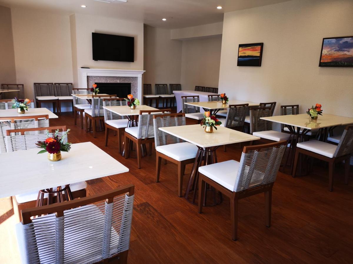 Zane Grey Pueblo Hotel 아발론 외부 사진