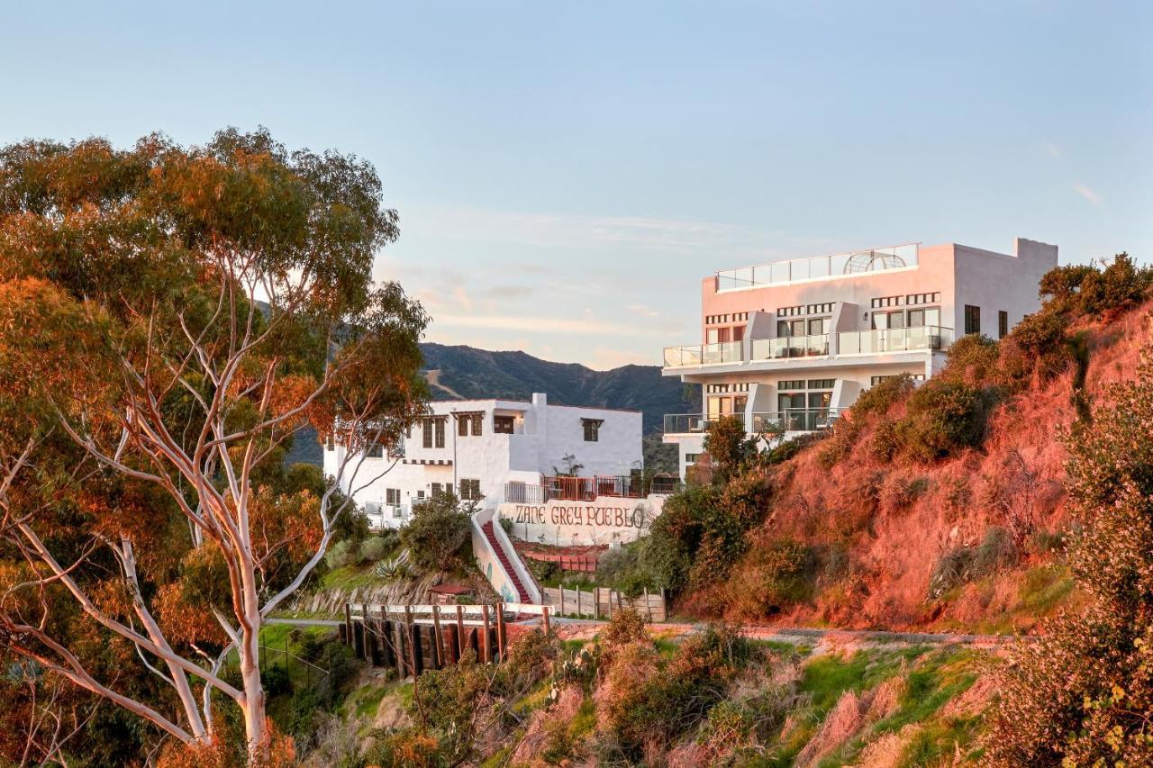 Zane Grey Pueblo Hotel 아발론 외부 사진